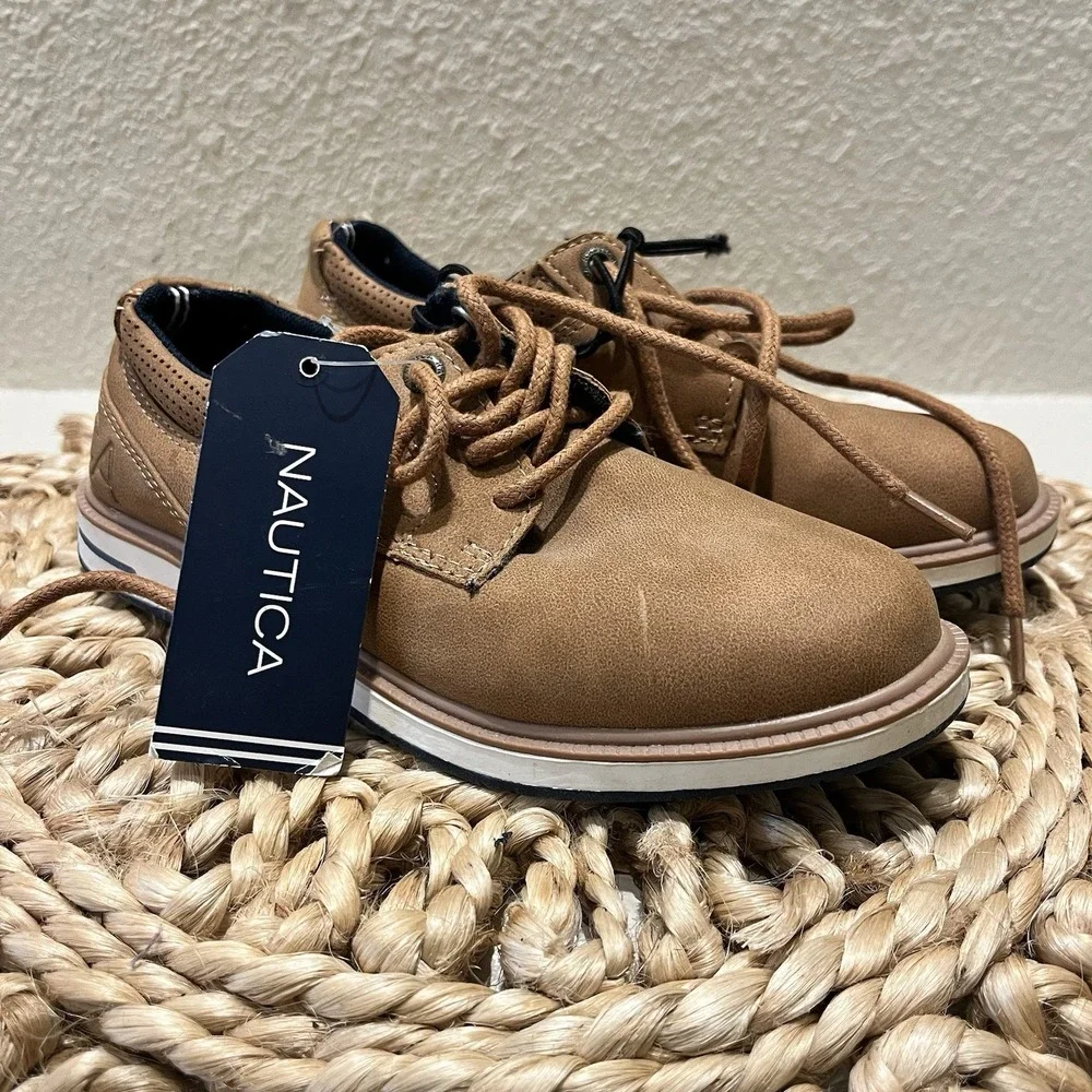 NWT Nautica Faux Suede Brown Oxford Lace Up Boys 13 Classic Formal Party‎ Shoes